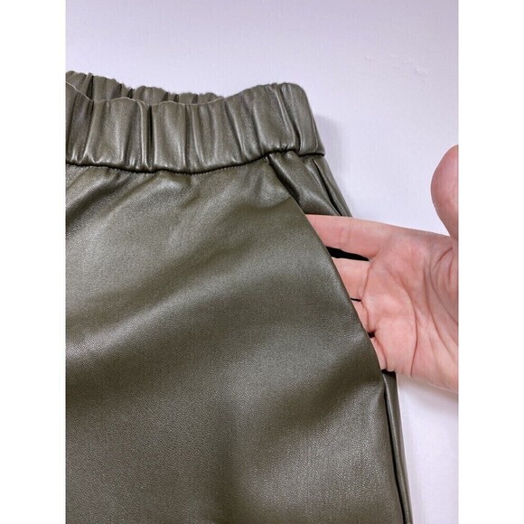 A New Day Target Faux Leather Pants Olive Green XS Pockets Elastic Waist Pull On - Picture 9 of 13